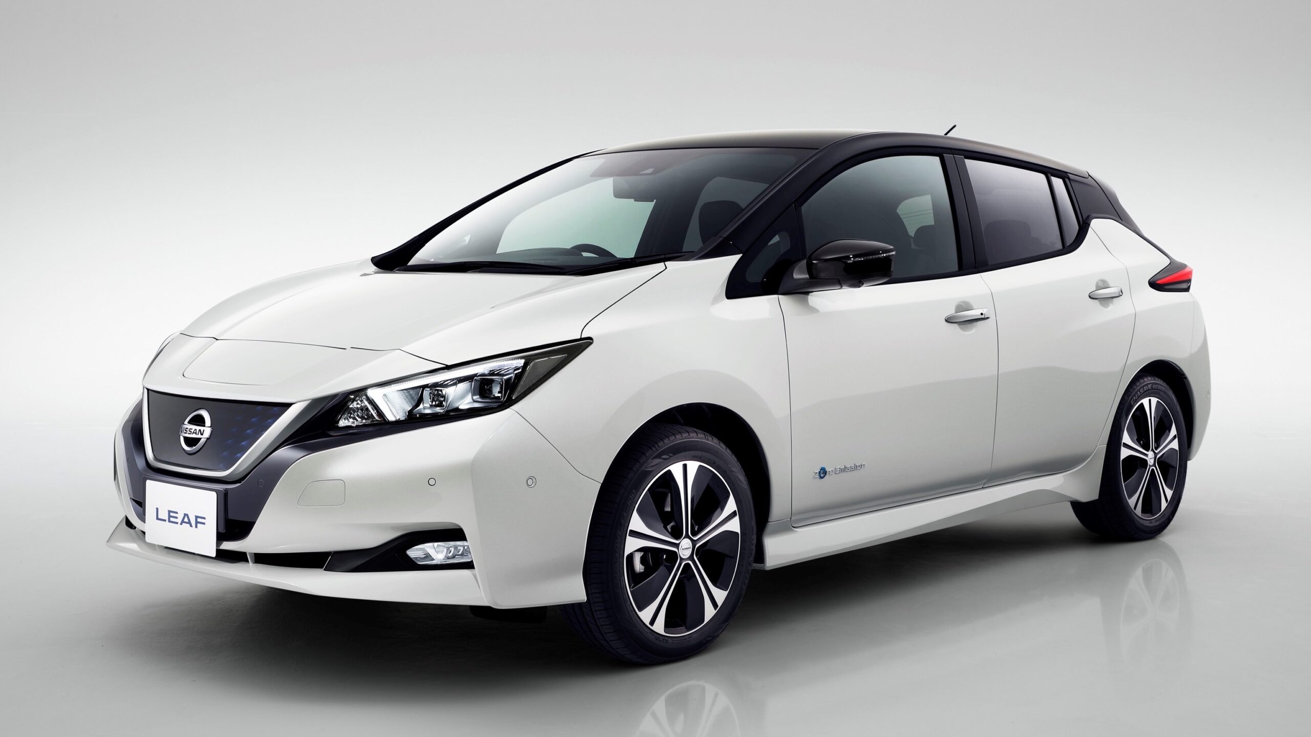 Nissan Leaf 1 scaled - Nissan Leaf Price and Specifications [Infographic]