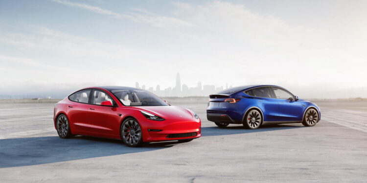 Tesla Electric Vehicles 750x375 - Tesla recalls 817,143 electric cars over faulty seat belt chimes