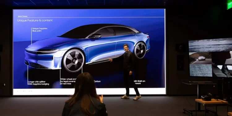 2023 Lucid x Samsung The Wall 1 1536x864 1 750x375 - Lucid Motors Utilizes Samsung's "The Wall" to Revolutionize Vehicle Design