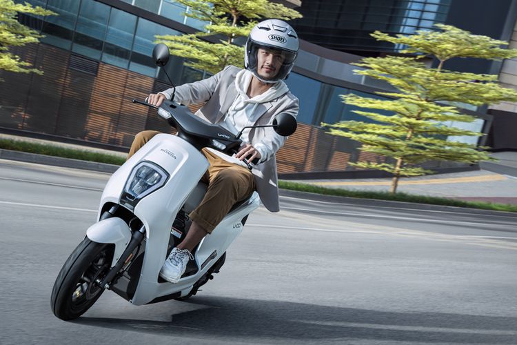 Honda U Go Electric Scooter - Everything You should know about spec, range, and price Honda U-Go electric scooter