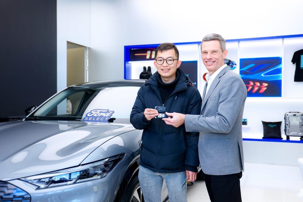 Ford began delivering first Mustang Mach-E SUVs for China buyer