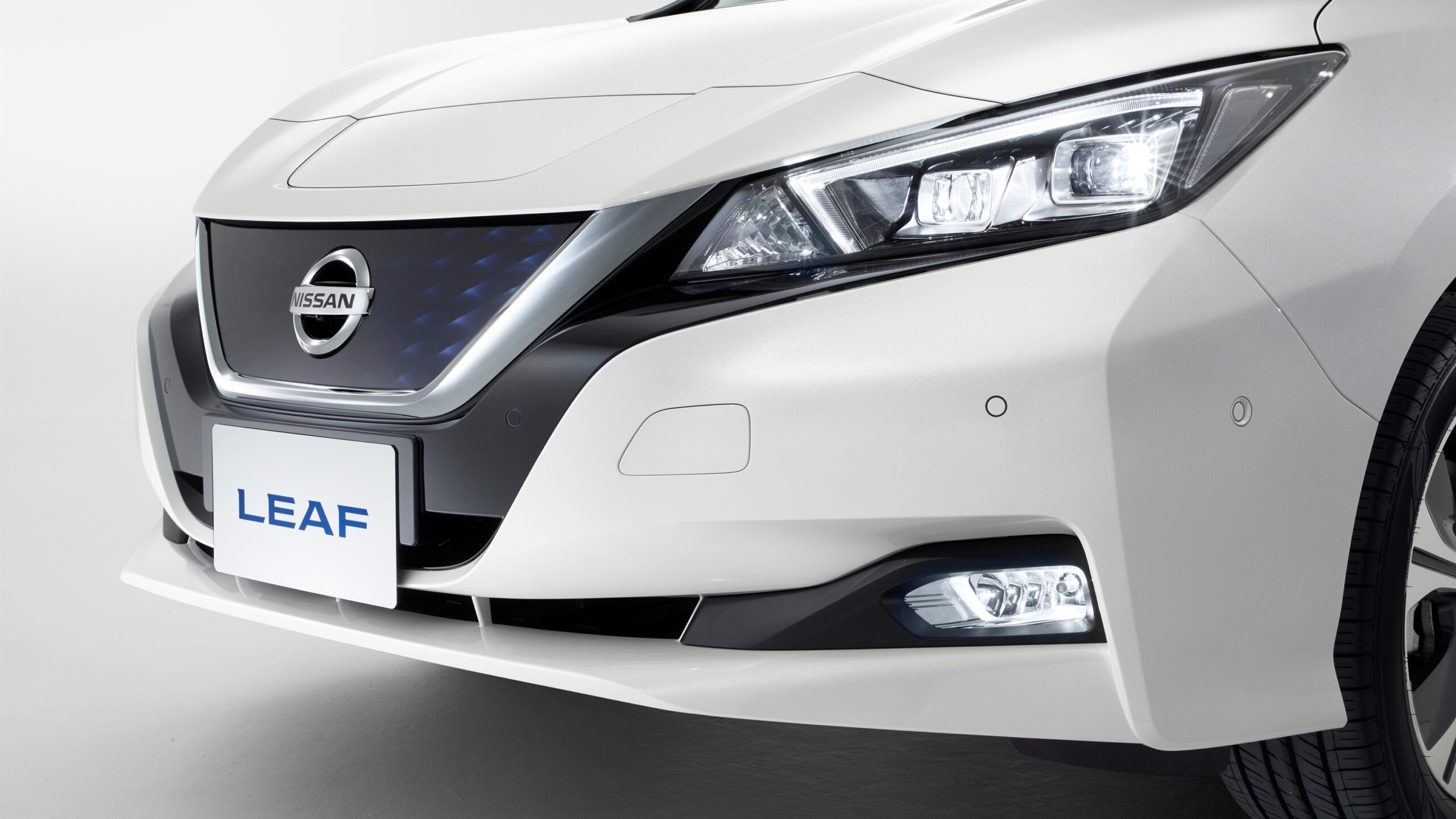 Nissan Leaf 10 scaled - 2022 Nissan Leaf : Price, Specs, Range and Picture