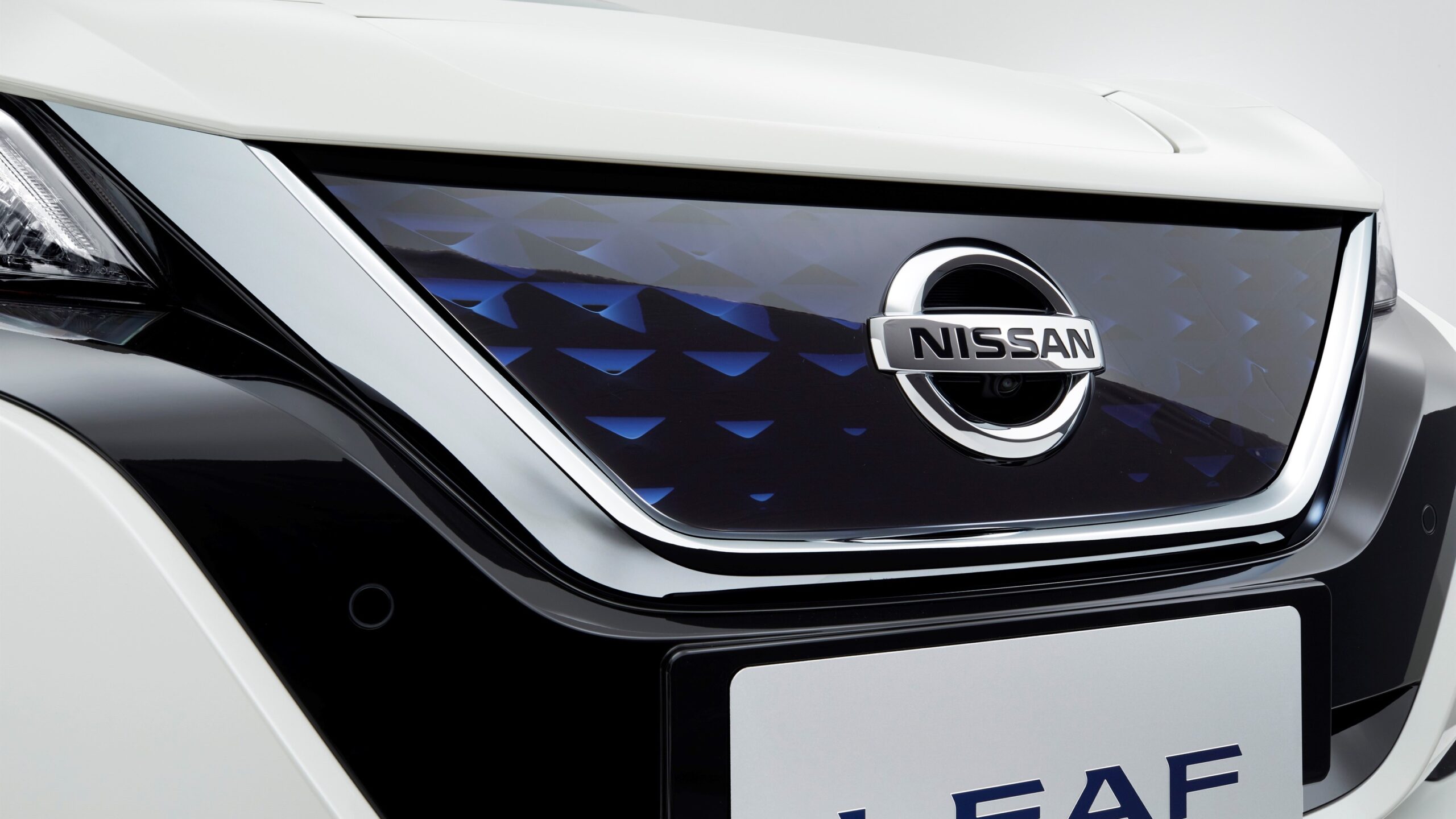 Nissan Leaf 11 scaled - 2022 Nissan Leaf : Price, Specs, Range and Picture