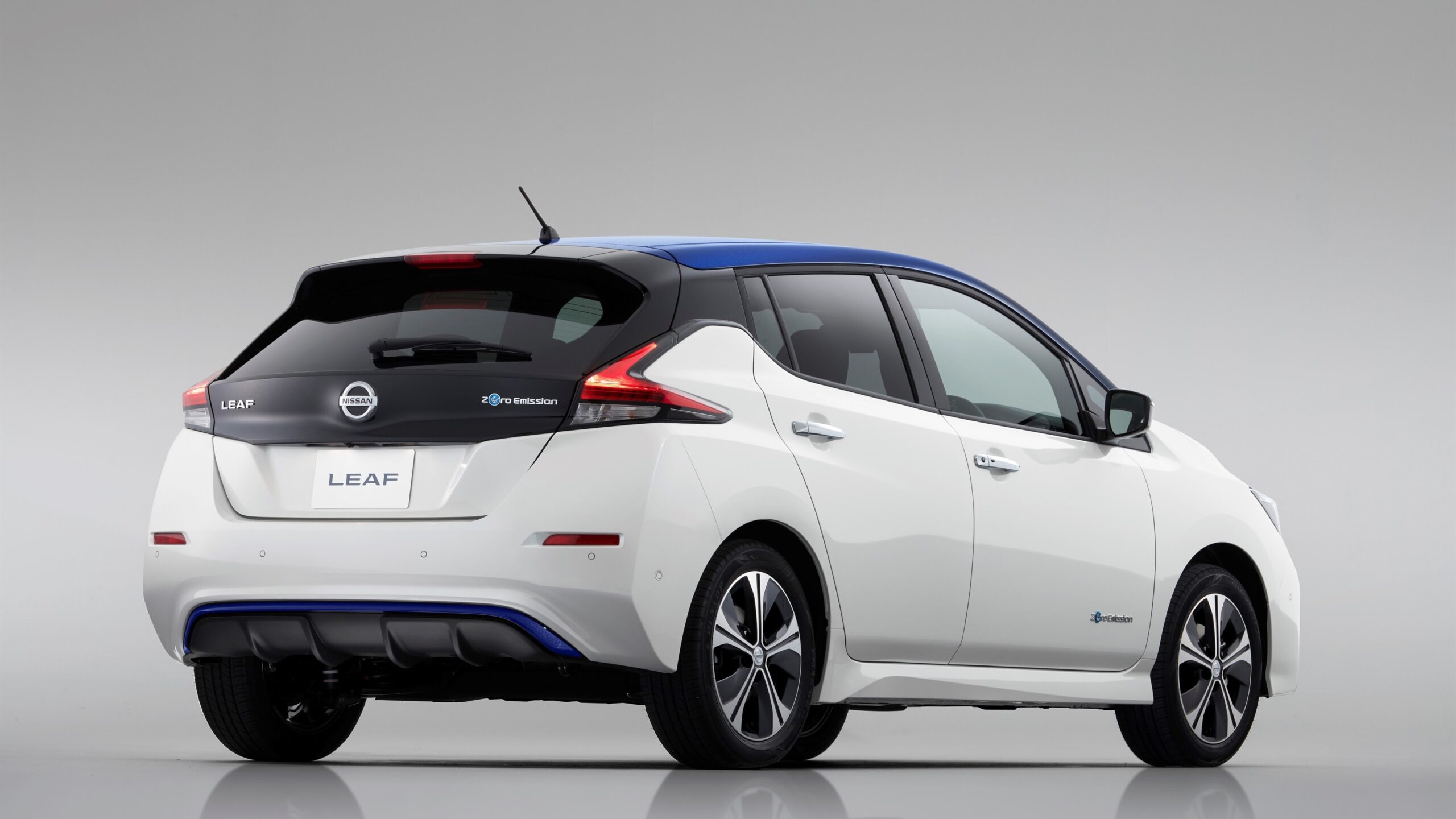 Nissan Leaf 9 scaled - 2022 Nissan Leaf : Price, Specs, Range and Picture