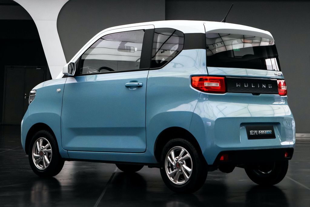 wuling hongguang mini ev - 40,395 Wuling Hongguang Mini EV were sold in China by November 2021
