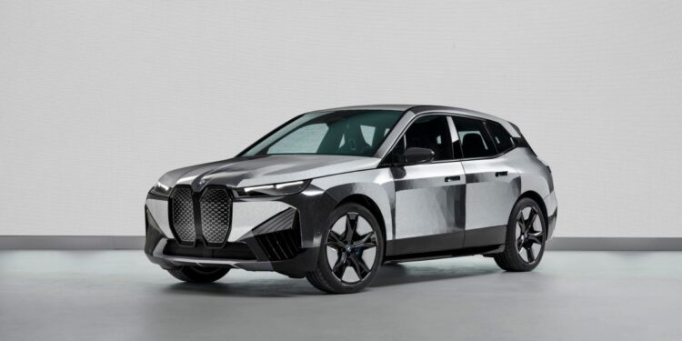 BMW Change color 750x375 - BMW Introduce color-changing exterior technology at the touch of a button