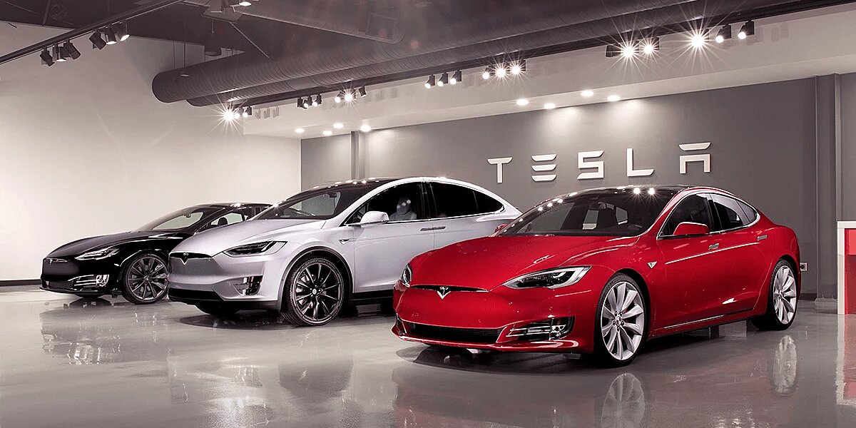 Tesla Showroom - China and Tesla lead electric vehicle exports throughout 2021