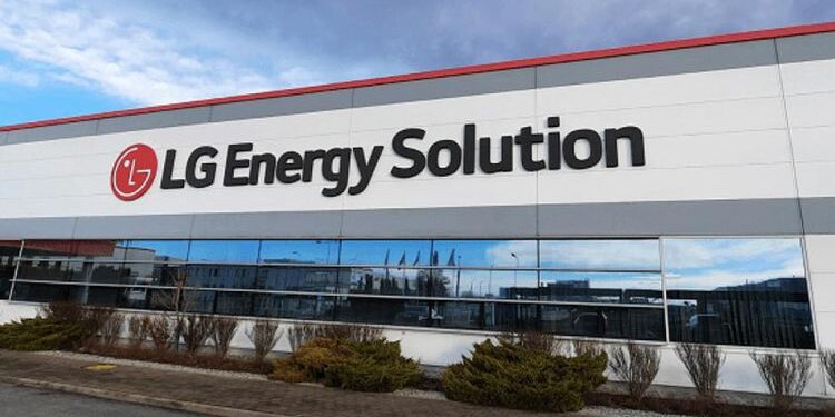 LG Energy Solution 750x375 - NextStar Energy : Electric vehicle battery joint venture between LG Energy Solution and Stellantis