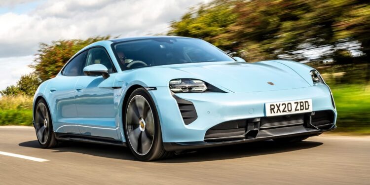 Porsche Taycan 4S 750x375 - Porsche opens up opportunities for cooperation with Apple, develops electric vehicles?