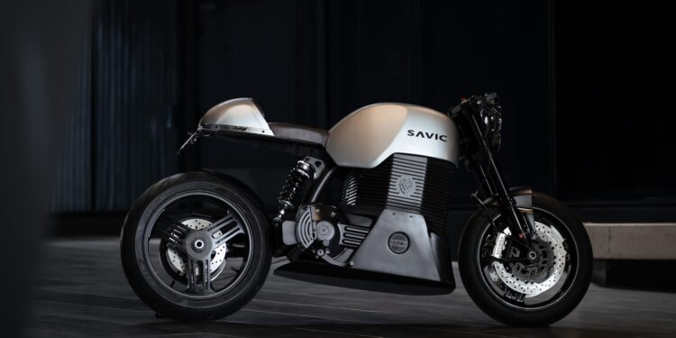 Savic C seeries 750x375 - Savic C-Series electric motorcycle wins Prestigious Victorian Premier’s Design Award
