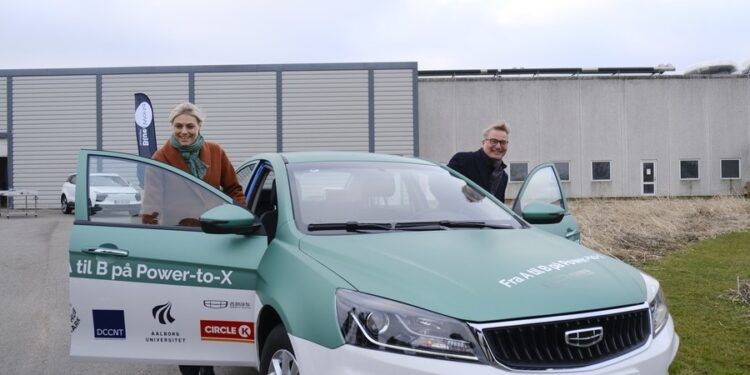 e methanol vehicle test 750x375 - Geely begins road testing of methanol-electric (e-methanol) vehicles in Denmark