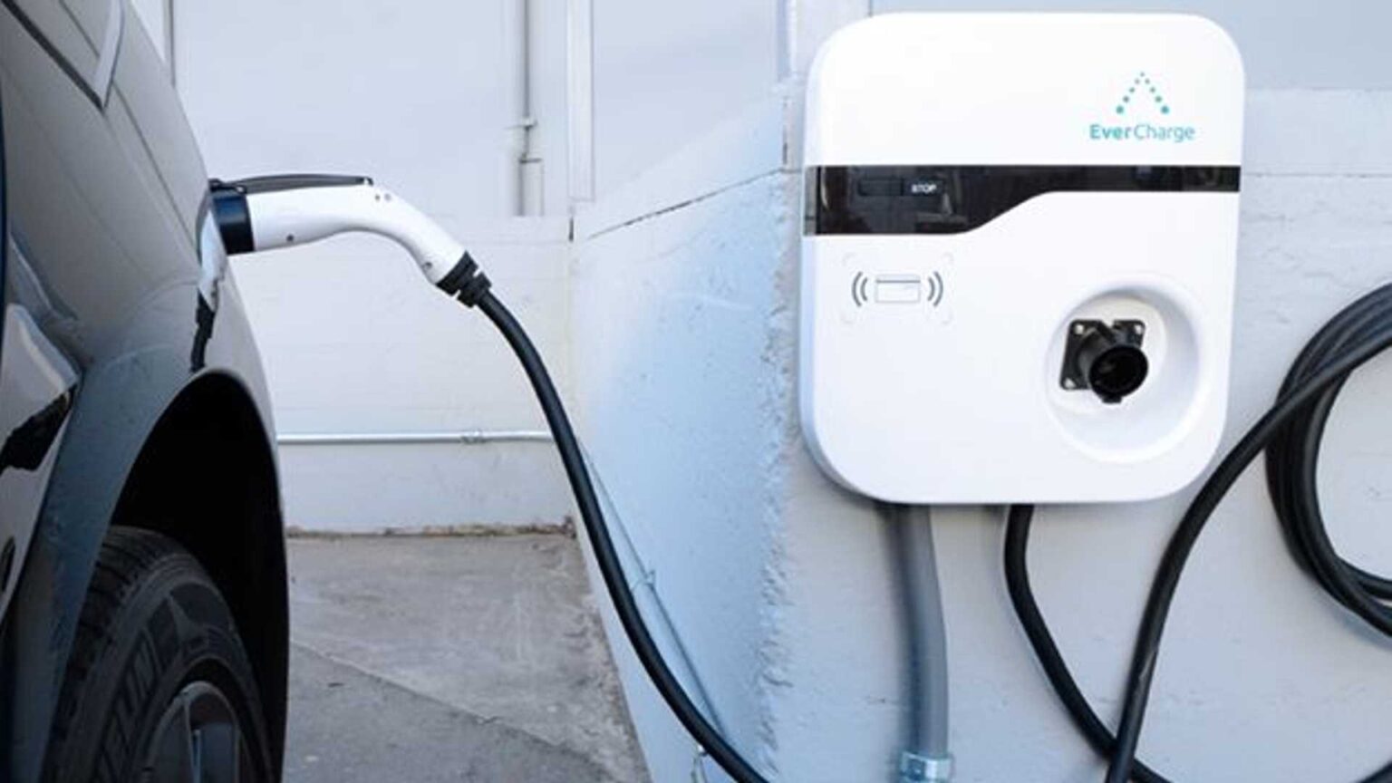 SK E&S acquires EverCharge, US electric vehicle charging solutions provider