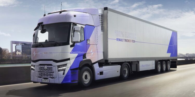 renault trucks t e tech 750x375 - Renault Trucks announcing two new electric truck by 2023