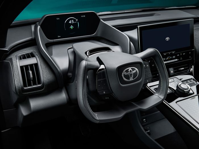 RZ 450e Interior 2 - Lexus Releases Lexus RZ 450e Interior Teaser, Steering Similar to Tesla Model S