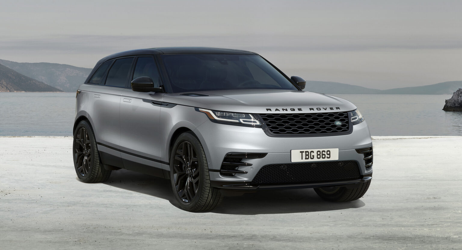 Range Rover Velar HST Edition with Hybrid System