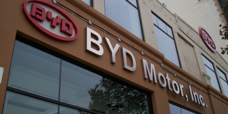 BYD Logo 750x375 - BYD will unveil the premium sub-brand in Q3 and first model in Q4