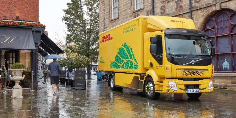 DHL Volvo Electric Truck 1 750x375 - Volvo Trucks receives order for 44 Electric trucks from DHL