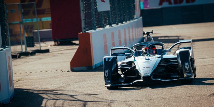 Mercede Formula E Team 750x375 - Vandoorne and Mercedes at the top of the standings after the 2022 German Formula E