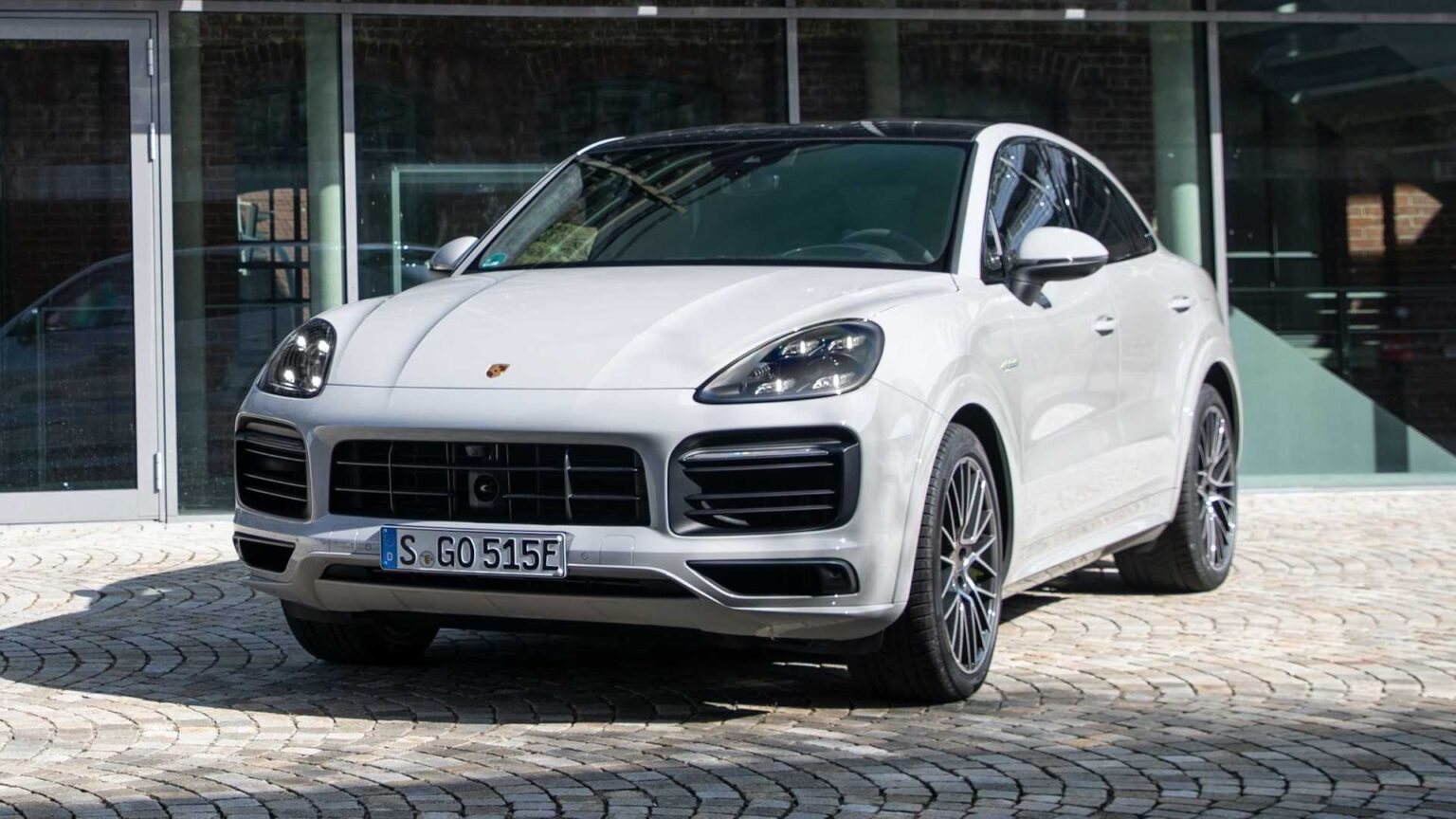 Porsche Cayenne E-Hybrid Specifications