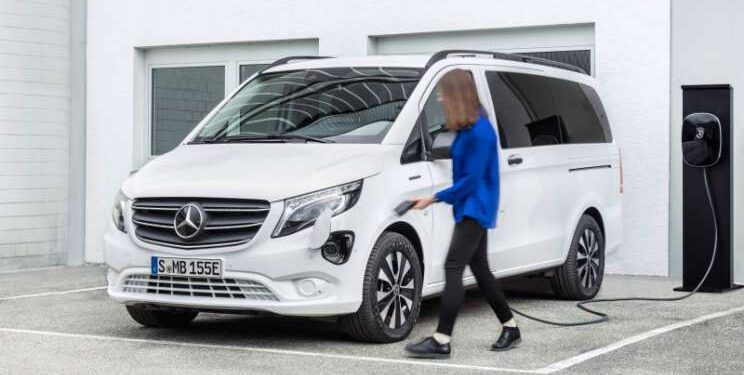 Mercedes-Benz has received orders for a total of 450 eVito from Northgate and Quickpac