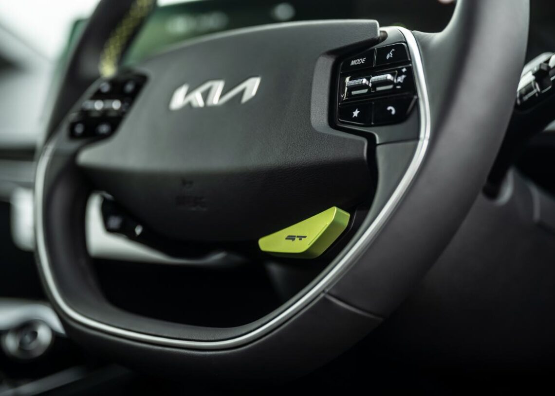 Kia EV6 GT All-electric Car With 577 Bhp Will Make Debut At Goodwood ...