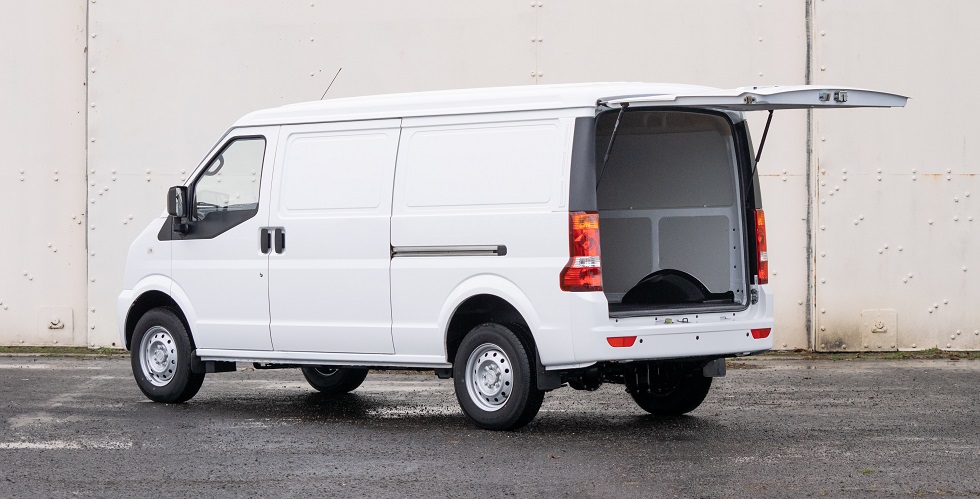 DFSK EC35 electric van 3 - DFSK EC35 electric van specifications : dimensions, price and range