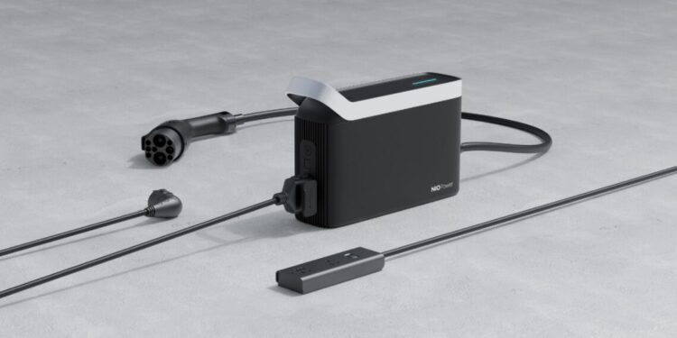 NIO Mobile Charger 750x375 - NIO launches bidirectional EV charger, only allow users to rent