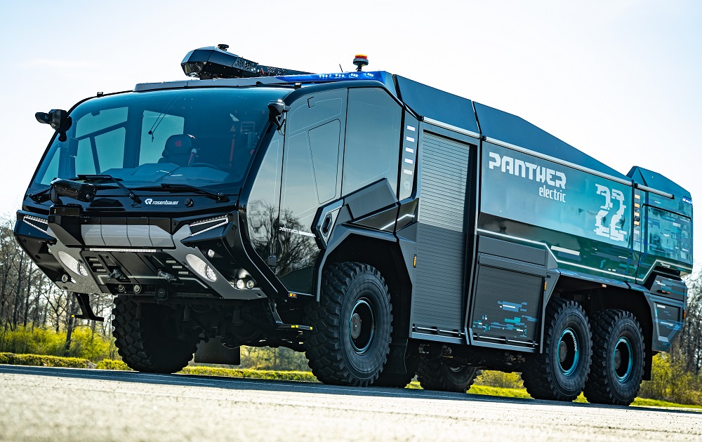 Panther 6x6 Electric - Rosenbauer introduces its new electric fire vehicle lineup