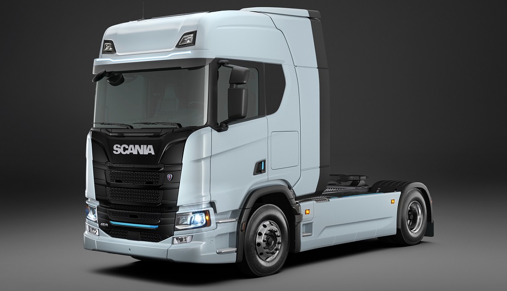 Scania Electric 2 - Scania R and S now come with electric batteries, offering a range of up to 350 Km