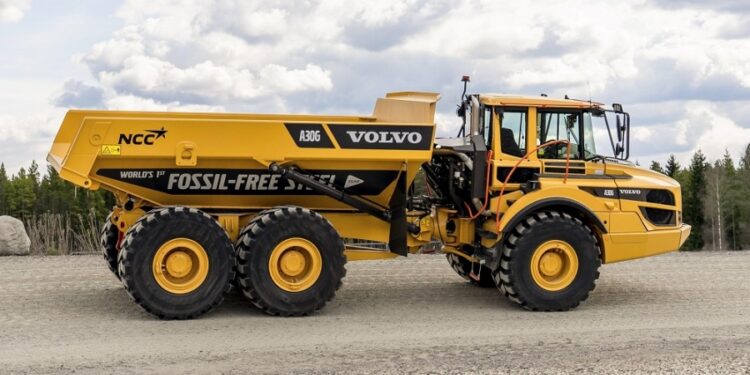 Volvo A30G 750x375 - Volvo CE starts customer deliveries of Volvo A30G, first mining truck made from fossil-free steel