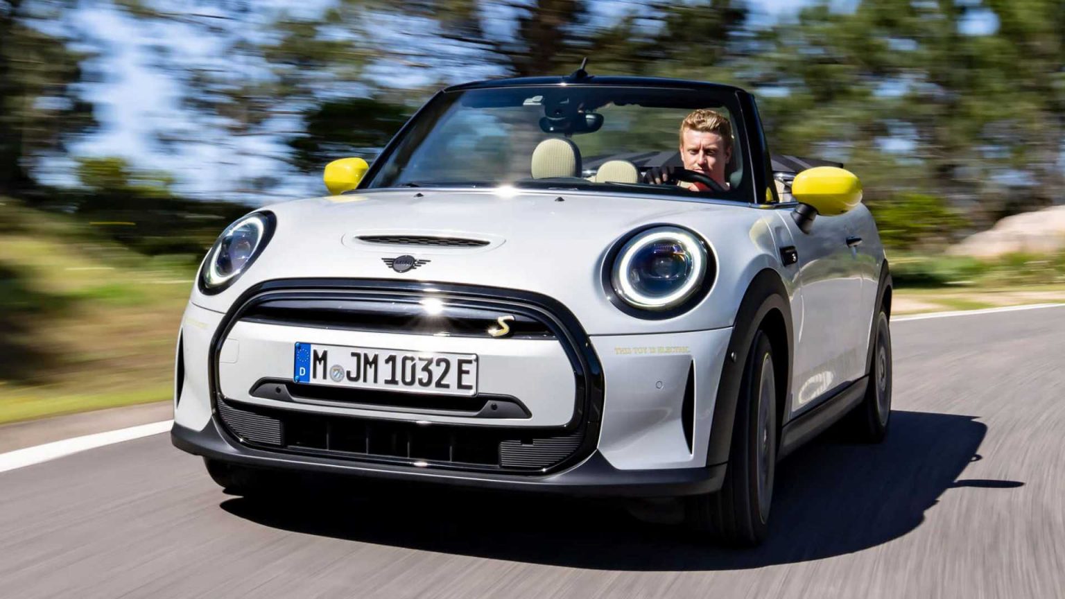Mini unveiled its first all-electric Mini Cooper SE as a convertible