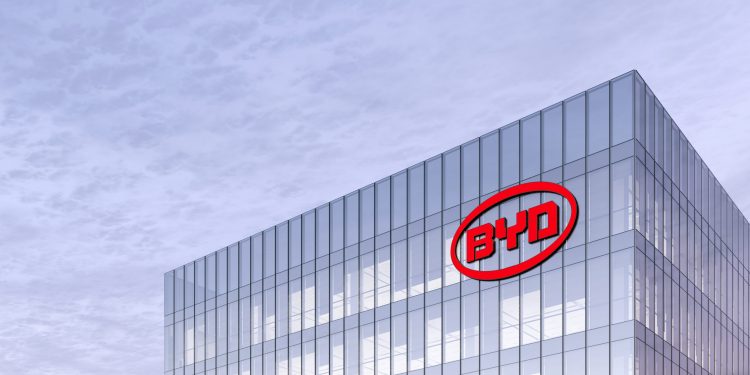 BYD plans to invest $4.2 billion in a power battery base as well as a mining project in Yichun