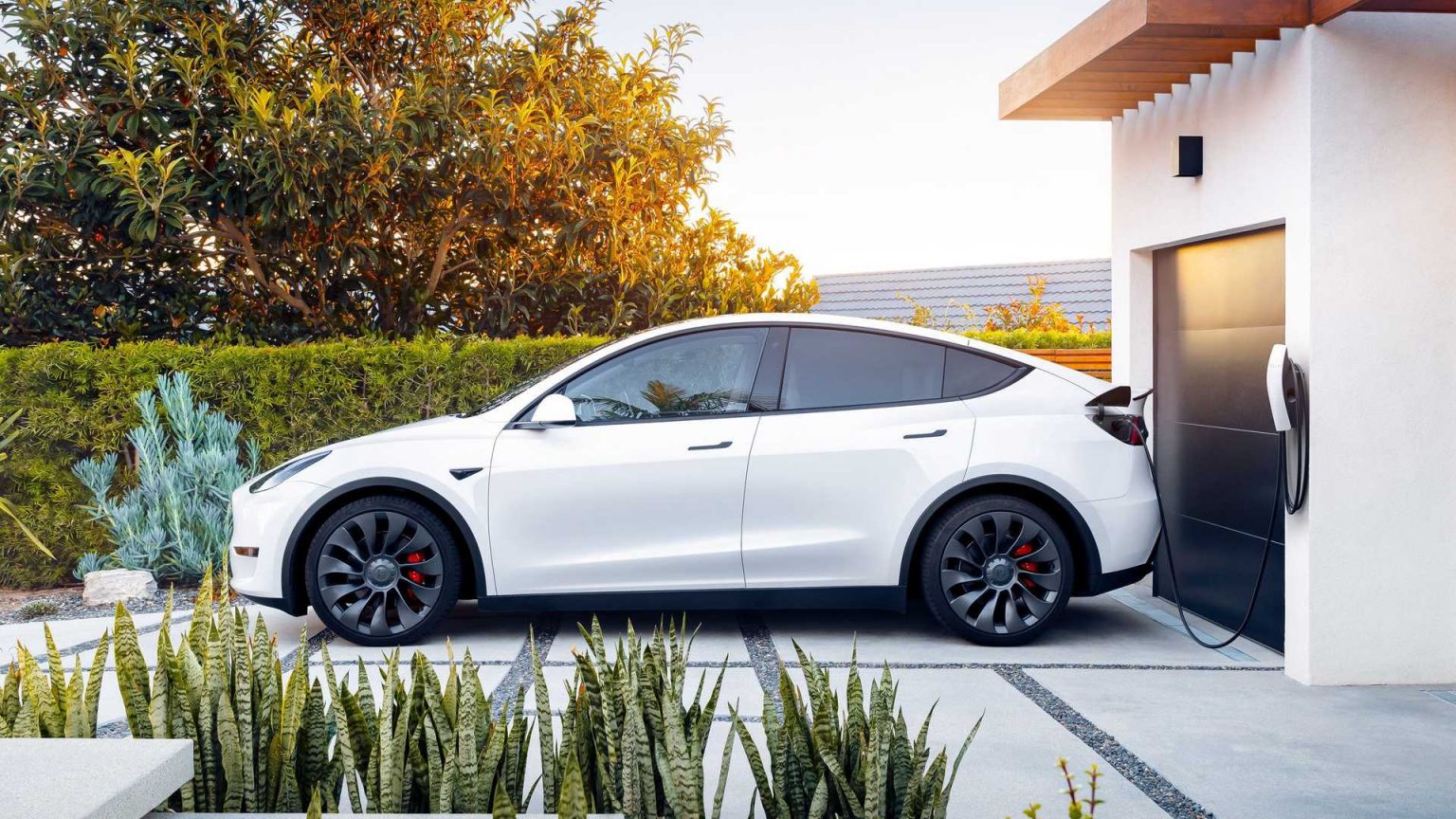 Electric vehicle sales in the US up 41 percent in H1 2022