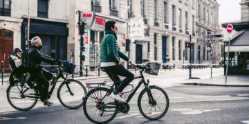 France will pay drivers up to $4000 to switch to electric bikes