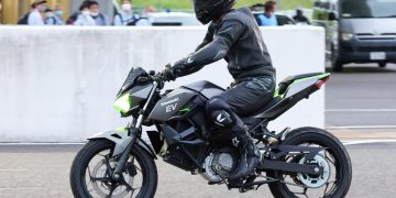 Kawasaki shows off a sports electric motorcycle prototype at Suzuka 8 Hours