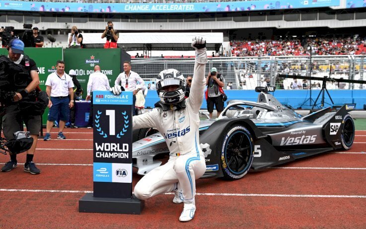 Stoffel Vandoorne Wins 2022 Formula E World Title in Seoul