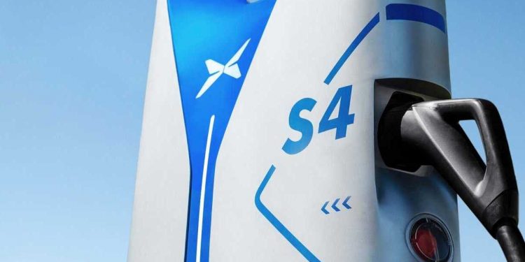 XPeng S4 ultra-fast charging can give EVs 210 km range in just 5 minutes