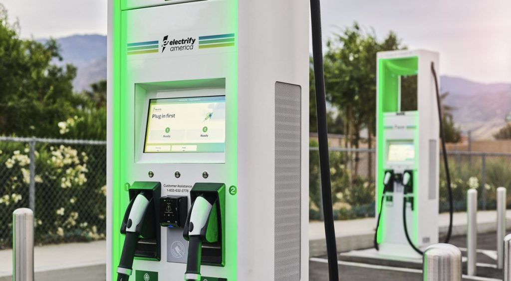 5 largest electric vehicle charging networks in the United States 5 largest electric vehicle charging networks in the United States