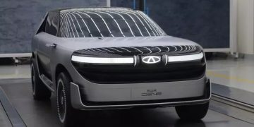 Chery debuts GENE concept car with Robocop-style design