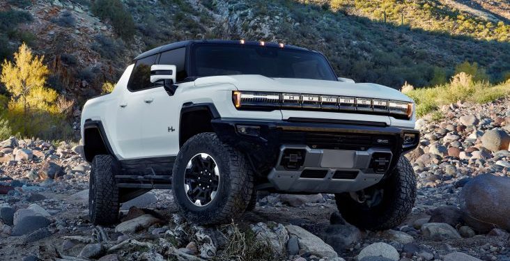 GMC Hummer EV electric pickup already has 90,000 orders