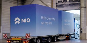 NIO delivers its first Power Swap Station to Europe from a production facility in Hungary