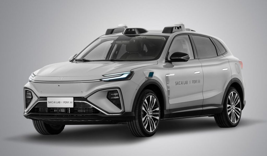 Pony.ai and SAIC AI Lab introduce the robotaxi concept with a foldable steering wheel