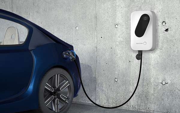 Stanford Study says charging EVs during day could help grid