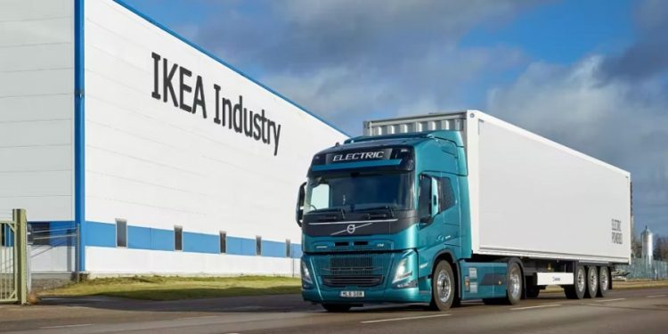 Using Volvo electric trucks, Ikea wants to reduce exhaust emissions in every shipment