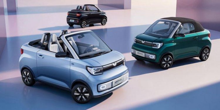Wuling received more than 100,000 reservations for Mini EV Cabriolet in three days