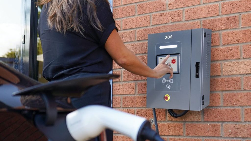 Xos unveil DC Fast Chargers, can be used for both passenger and commercial vehicles Xos unveil DC Fast Chargers, can be used for both passenger and commercial vehicles