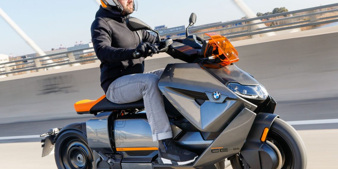 BMW Motorrad announced recalls for CE 04 electric scooter over horn ...