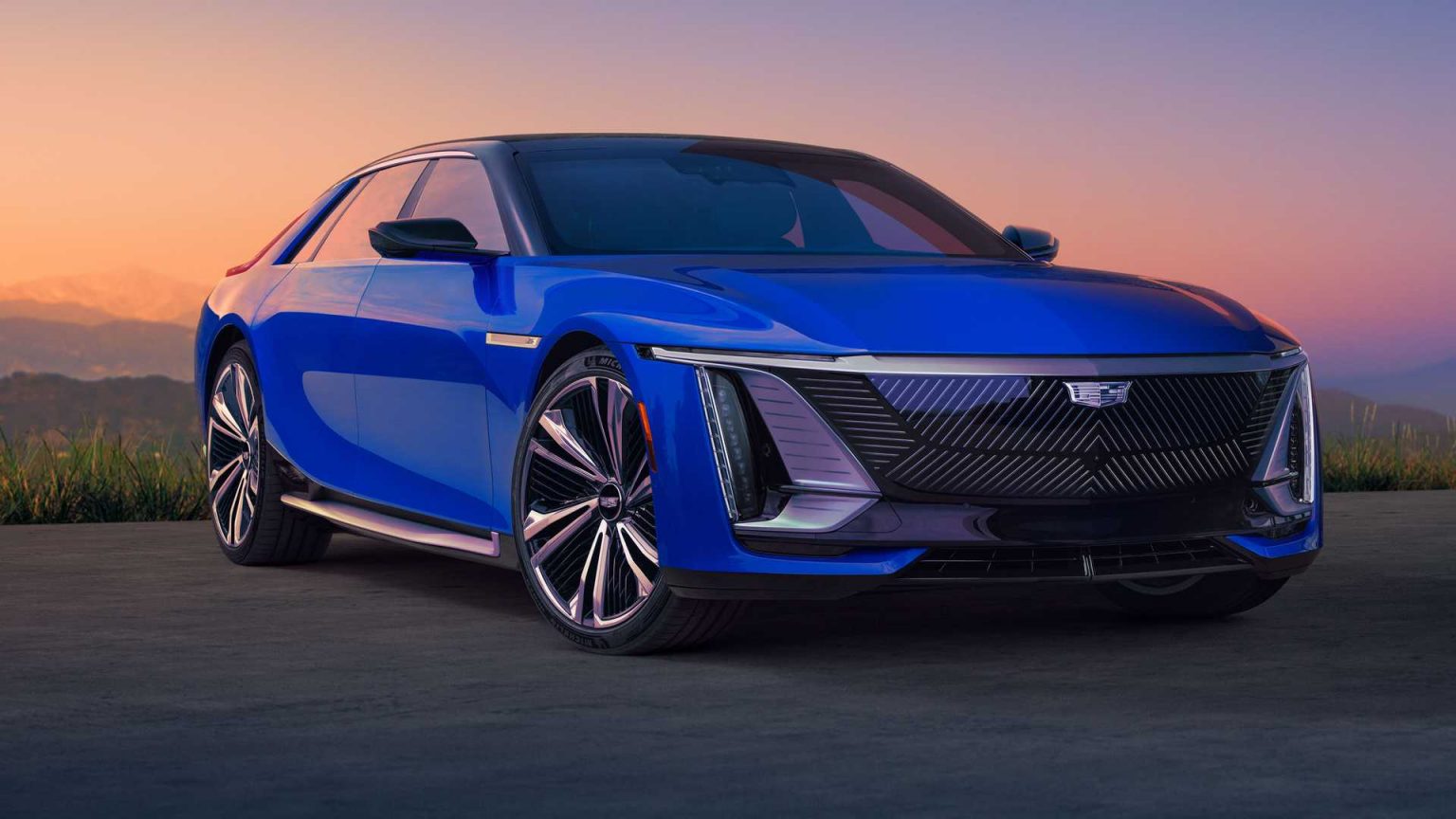 Cadillac Aims for Luxury EV Leadership in the U.S. by 2025