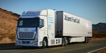 Hyundai XCIENT hydrogen-electric trucks will transport liquified hydrogen across California