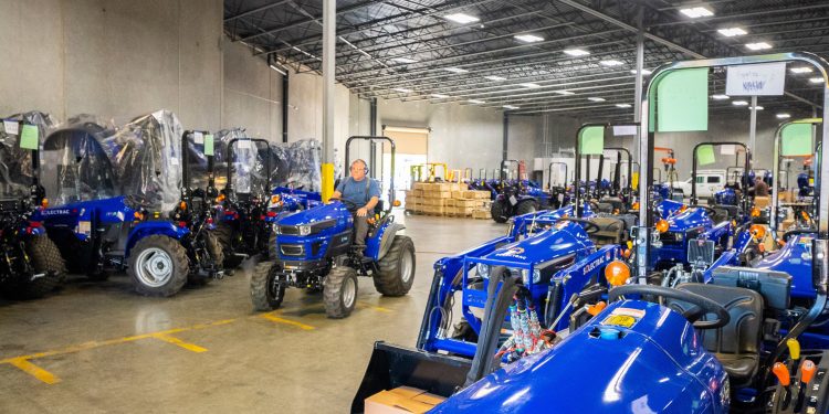 Ideanomics opens electric tractor assembly facility in Windsor California 750x375 - Ideanomics opens electric tractor assembly facility in Windsor, California